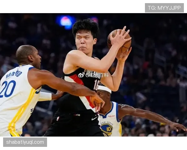 杨瀚森对位内线高位挡拆拉开空间比上季进攻更具威胁